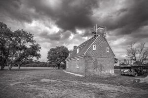 Gable and front; foreground dates to 1727